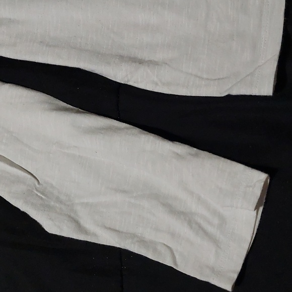 Faded Glory Long Sleeve top with floral design; Size: XXL, White - Picture 4 of 16